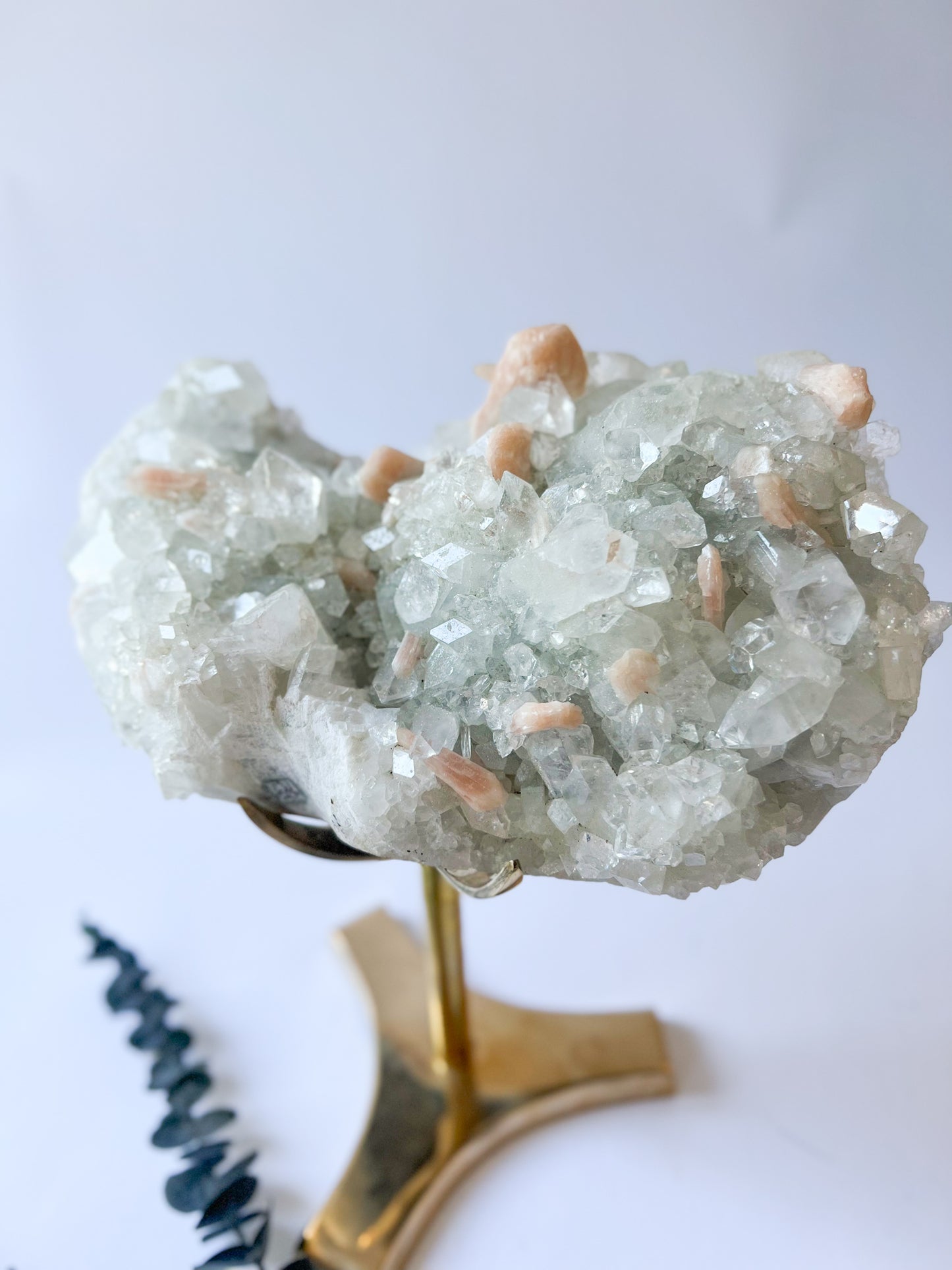 Clear Apophyllite with Peach Stillbite